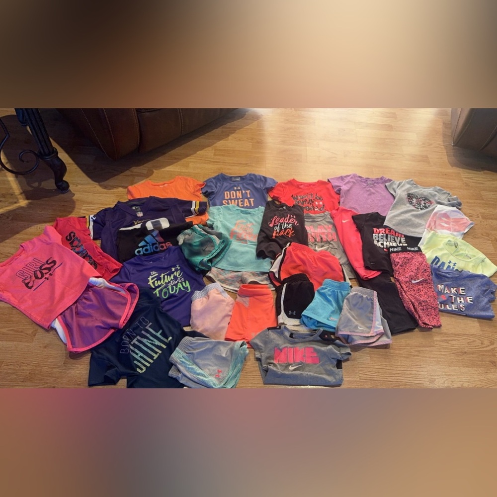 Athletic Summer Lot - mostly 3T